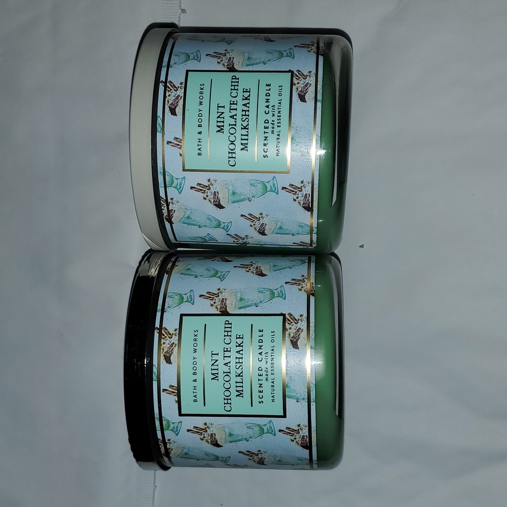 2 x Bath & Body Works Mint Chocolate Chip Milkshake candle BBW